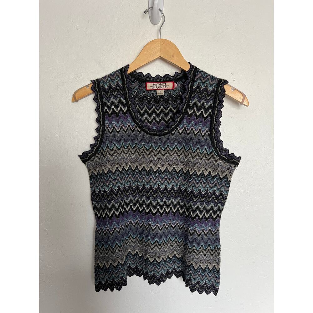 Beyond Threads Top Womens Small Sleeveless Alpaca Knit Chevron Retro Vintage Y2K
